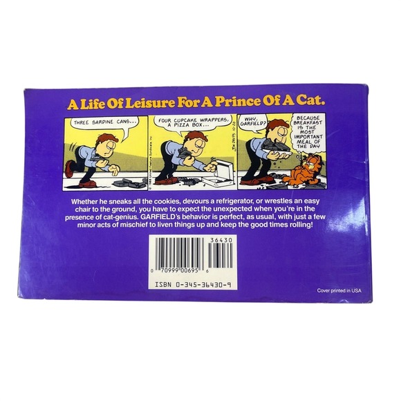 Vtg Garfield Goes to Waist Comic Jim Davis 18th Book FIRST EDITION 1990  READ - Picture 4 of 16